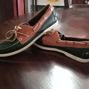 Boat shoes